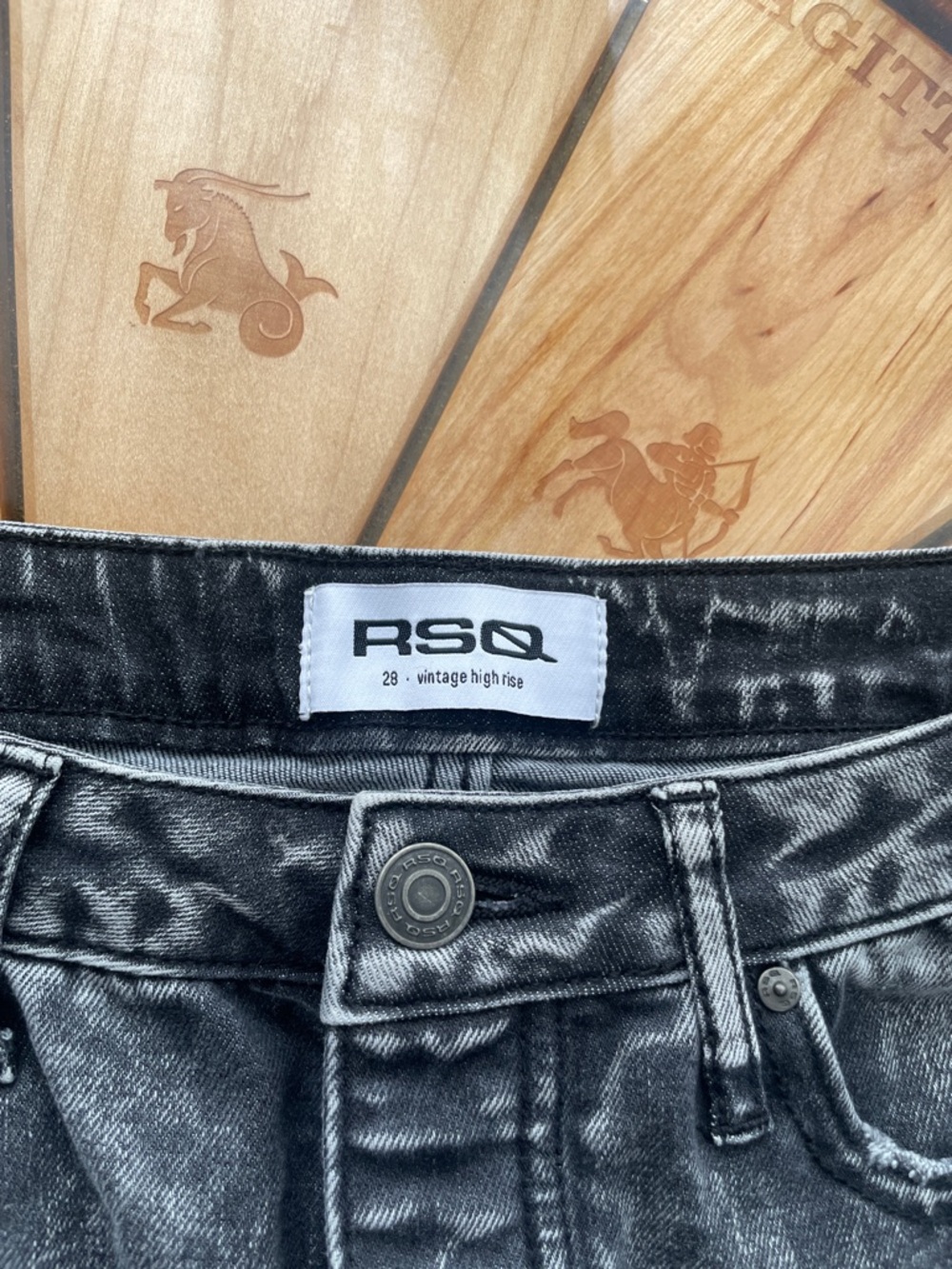 RSQ Black Acid-Wash Distressed Cutoff Jean Shorts - Picture 4 of 8